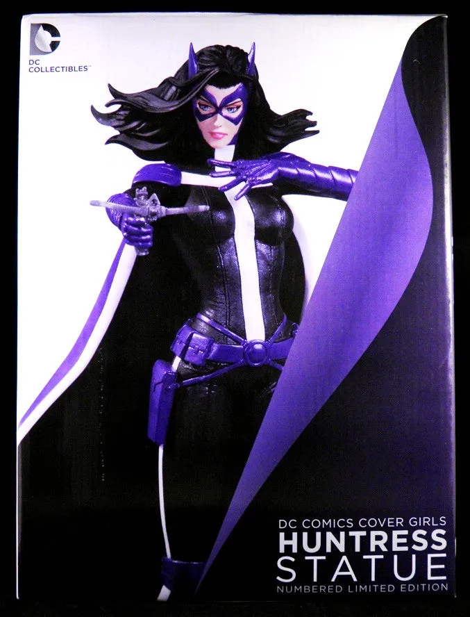 DC Comics Cover Girls: Huntress Statue