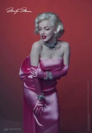 Marilyn Monroe 1:3 scale
