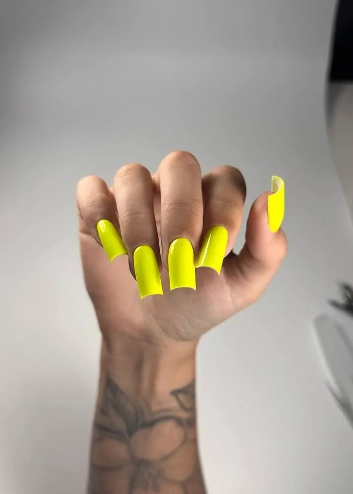 Muse Gel Polish #14 - Neon Yellow
