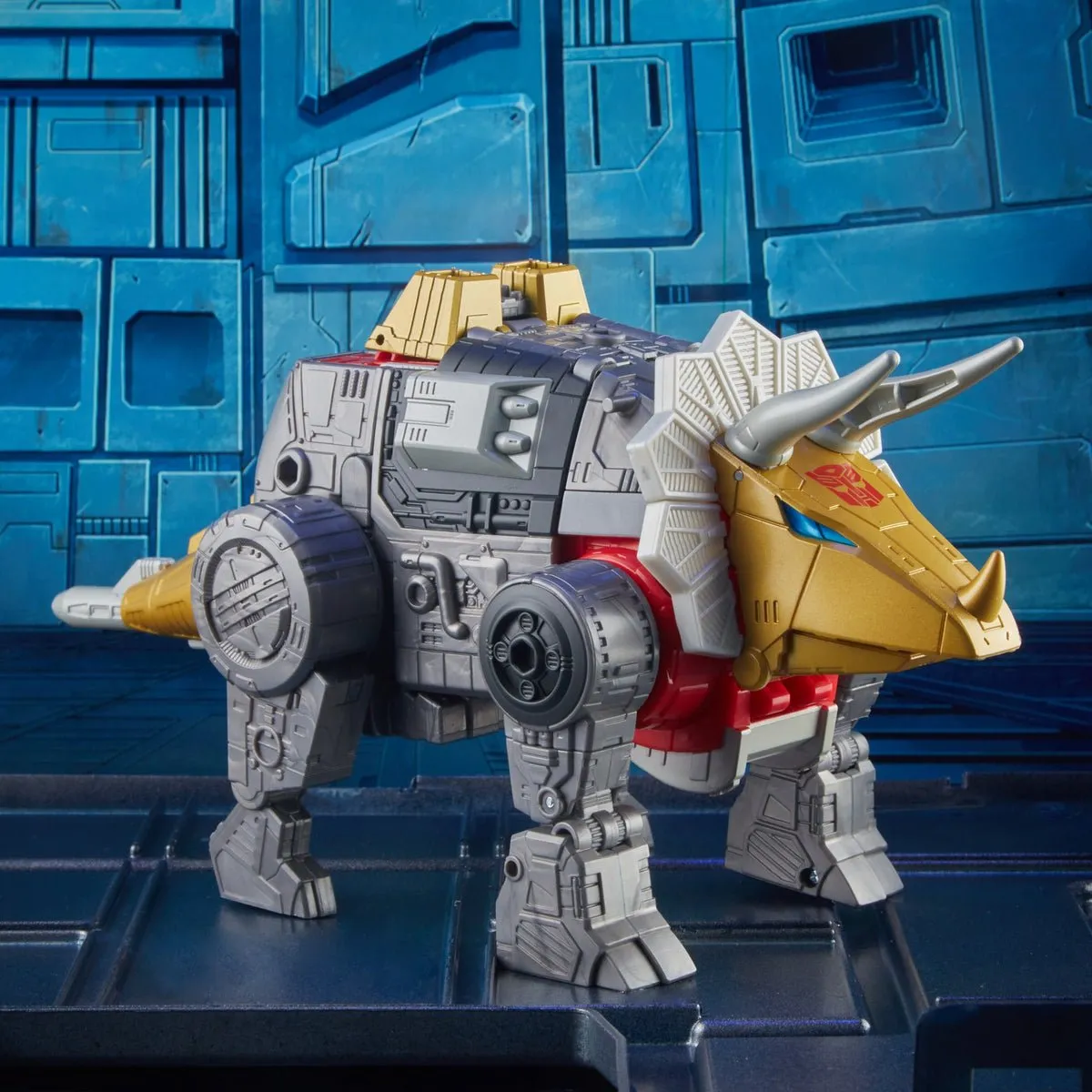 Transformers Studio Series 86 Leader Dinobot Slug and Daniel Witwicky